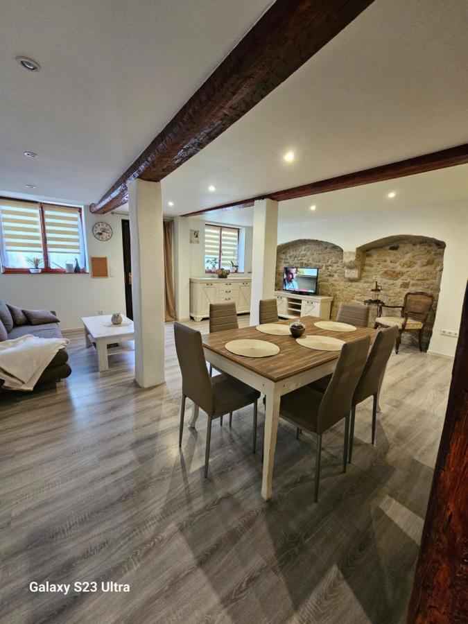 Ferienwohnung ,,Hinter Der Mauer" Hildburghausen Buitenkant foto